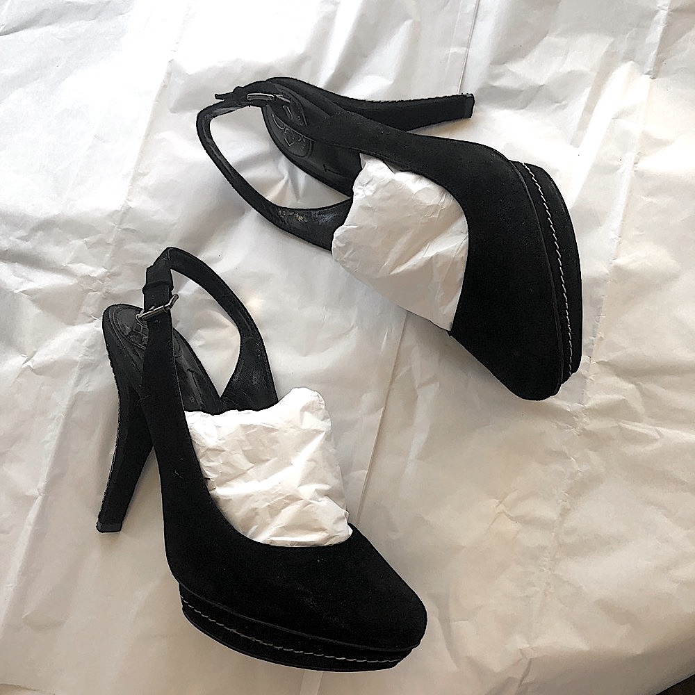 BCBG Paris Tulip Black Suede Sling Back Heals with Contrast off White st…